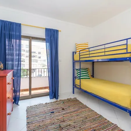 Beach Family Apartman